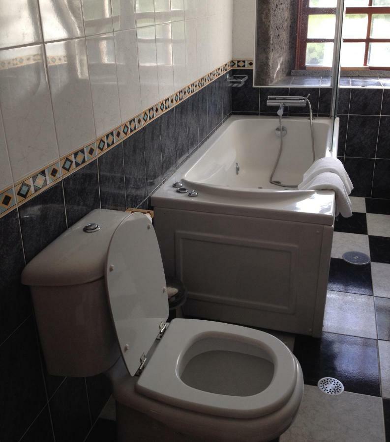 Residencial A Quinta Bed & Breakfast Faja de Santo Amaro Exterior photo
